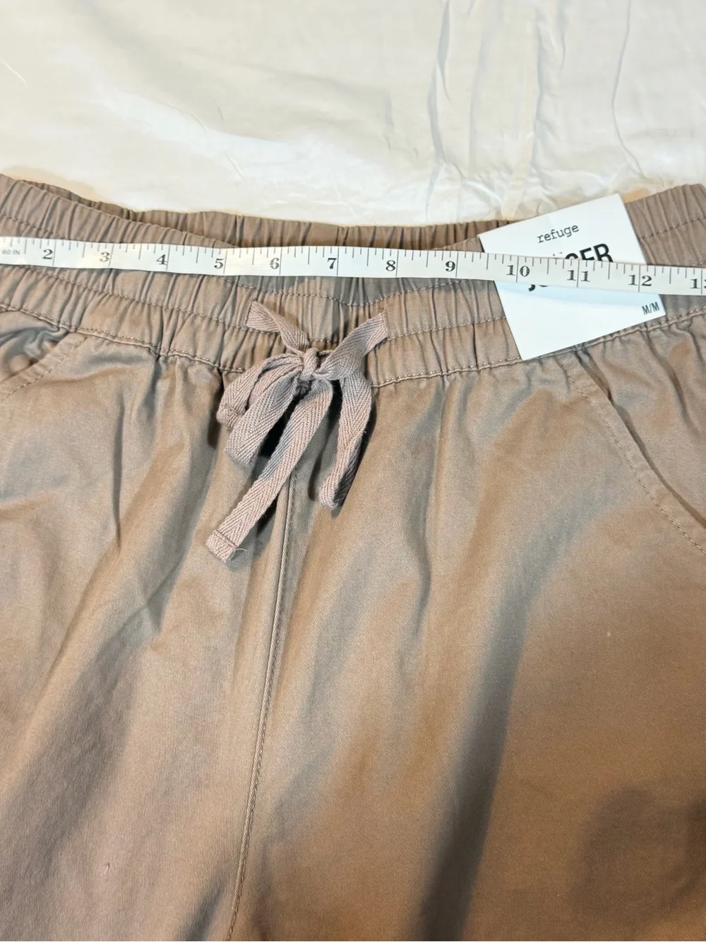 rue21 Refuge Cargo Joggers M NWT Elastic Waist Mid Rise Utility Pants Taupe